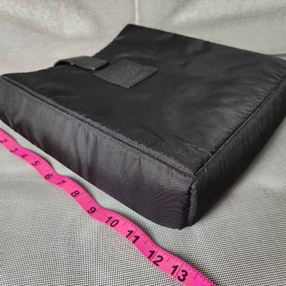 Coach Padded protective sleeve or pouch - Picture 5 of 6